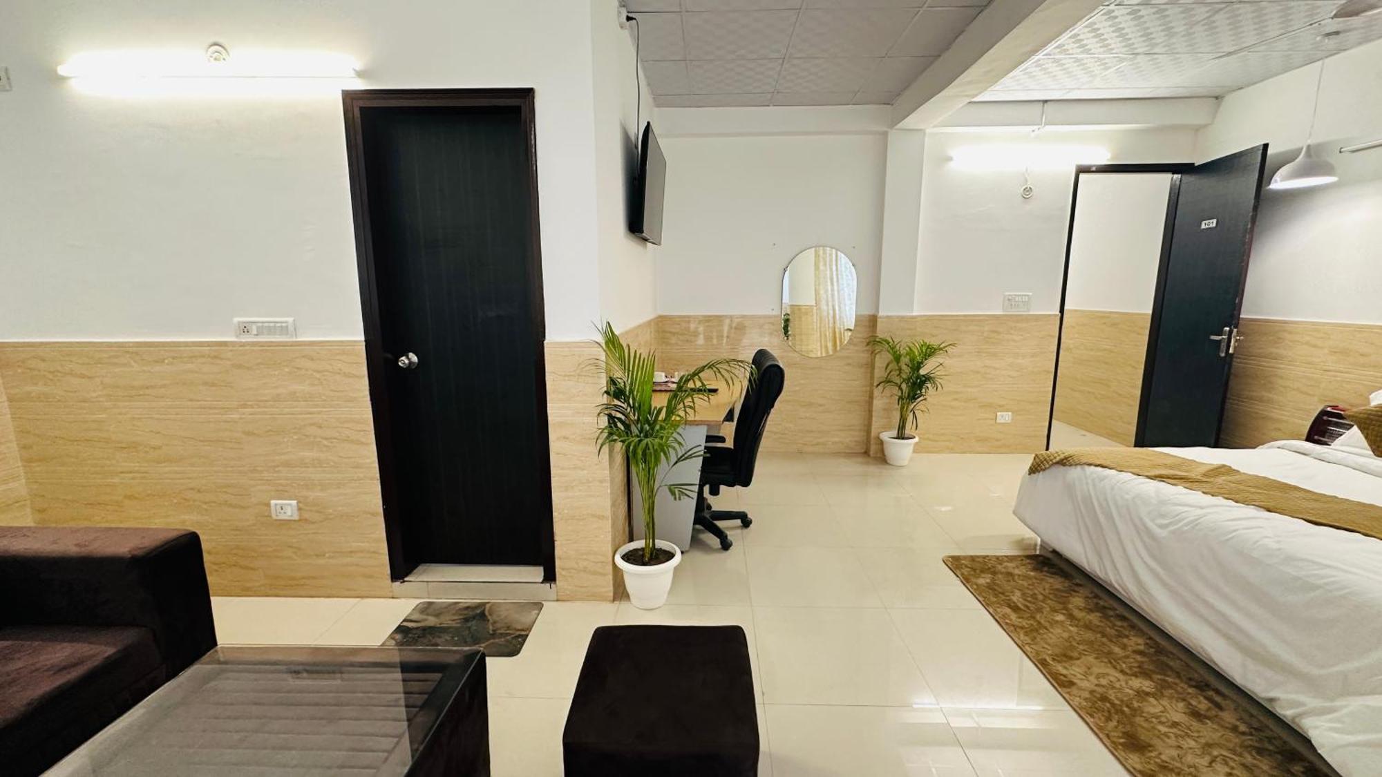 Hotel Dr White House - Noida Sector 18 Exterior foto