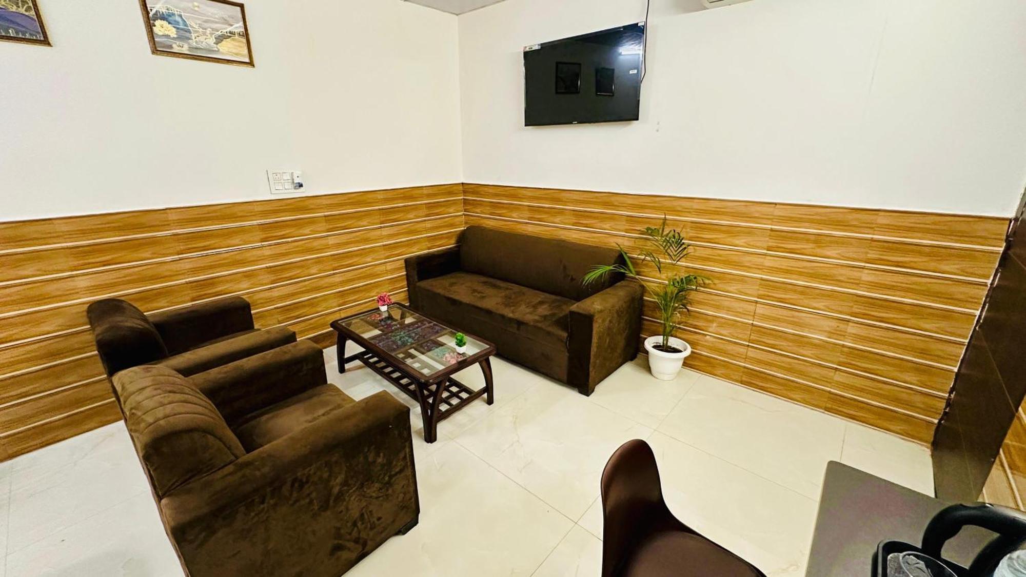 Hotel Dr White House - Noida Sector 18 Exterior foto